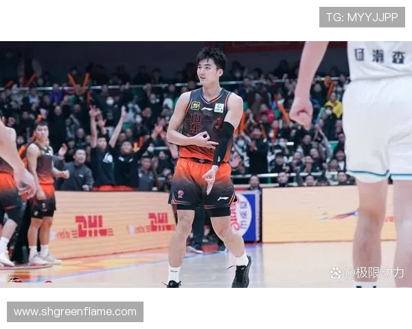 CBA浙江队与北京市队激战正酣谁能在这场对决中笑到最后